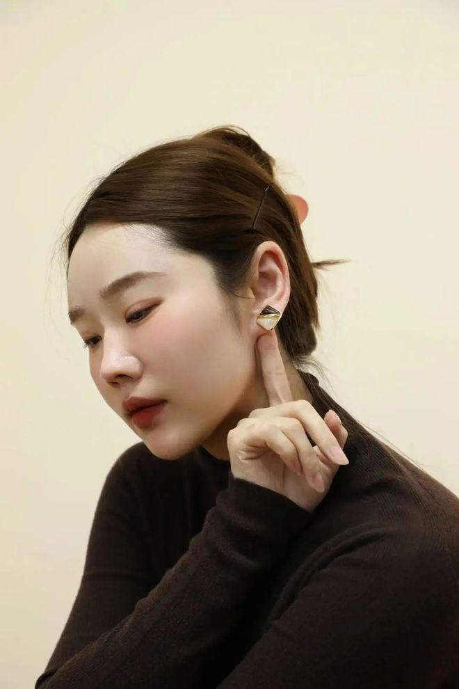 贵耳环惊艳住了谁戴都好看！瓦力游戏被这10对中古富(图10)