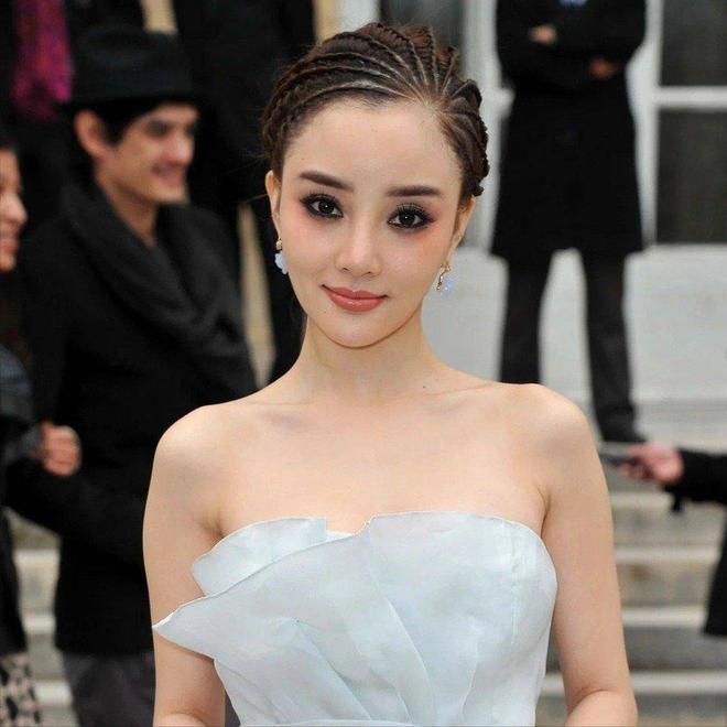 就算没有“夜宿门”他们也不是一路人瓦力游戏李小璐不会和贾乃亮复婚！(图15)