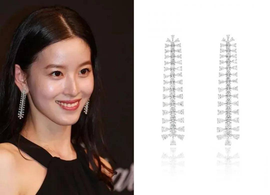 环也爱穿“中产三宝”！“该省省该花花”瓦力棋牌游戏章泽天看展戴80万香奈儿耳(图15)